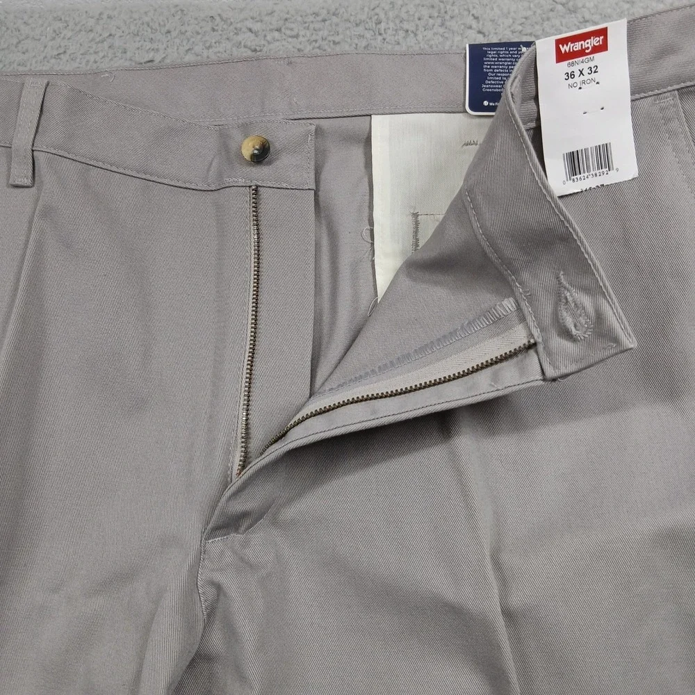Wrangler Ultimate Khaki Pants Mens‎ 36x32 Tan No Iron Flat Front Straight NWT